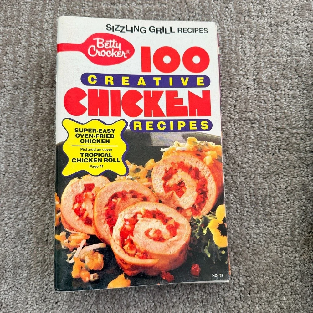 Vintage Betty Crocker‎ Creative Recipes Cookbook Booklet Lot of 7 1990 1991